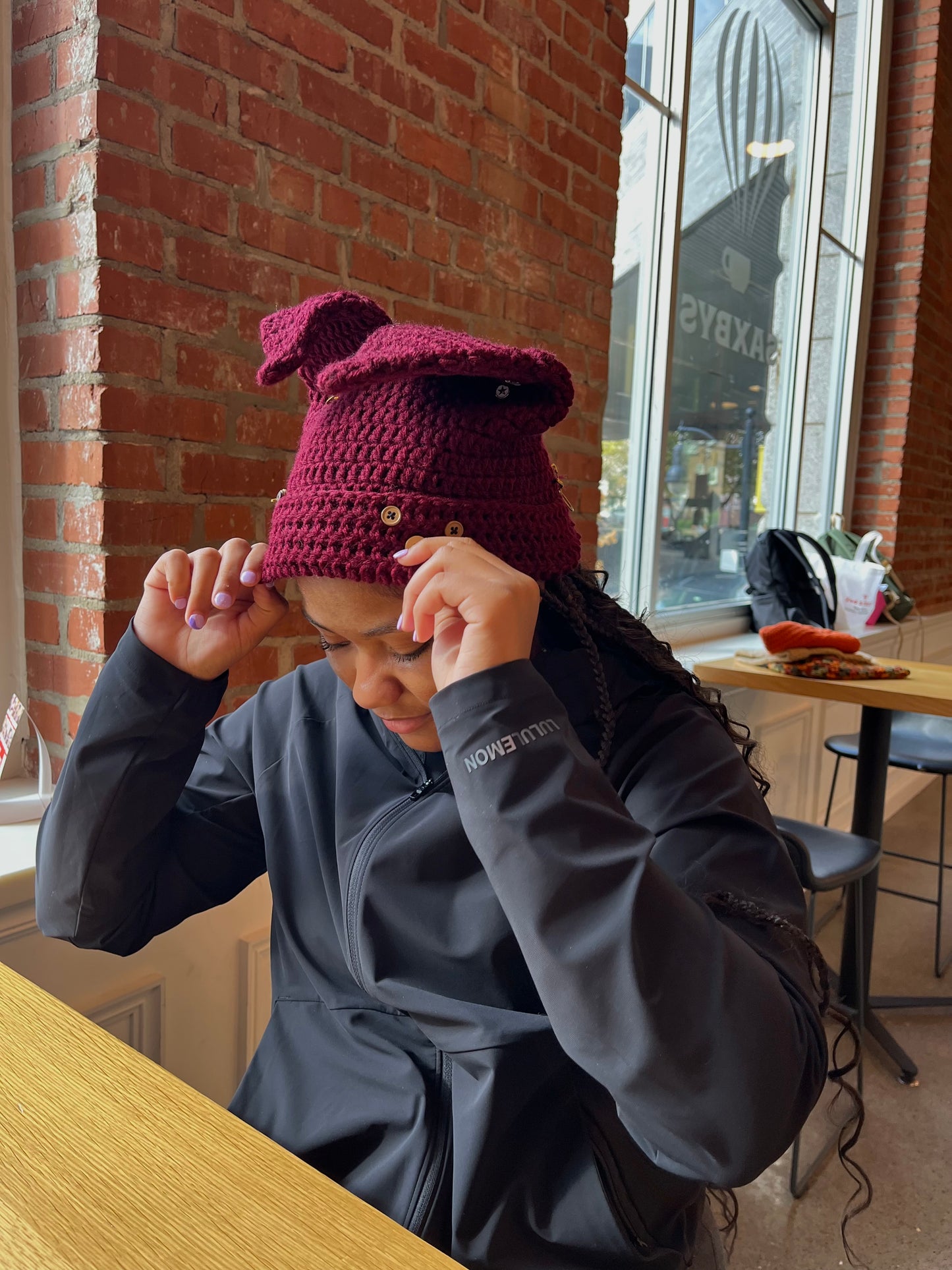 ⋆☕︎ ⋆✴︎˚｡⋆ MAROON BUTTON-BABY BEANIE ⋆☕︎ ⋆✴︎˚｡⋆