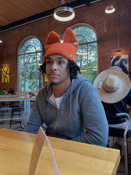 ⋆☕︎ ⋆✴︎˚｡⋆ TERRACOTTA BUTTON-BABY BEANIE ⋆☕︎ ⋆✴︎˚｡⋆